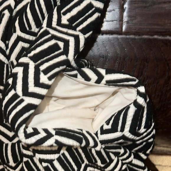 ANTHROPOLOGIE LEIFSDOTTIR Tonnelle Black Cream Geo Zip Fit Flare Dress Sz 8 - Picture 4 of 6